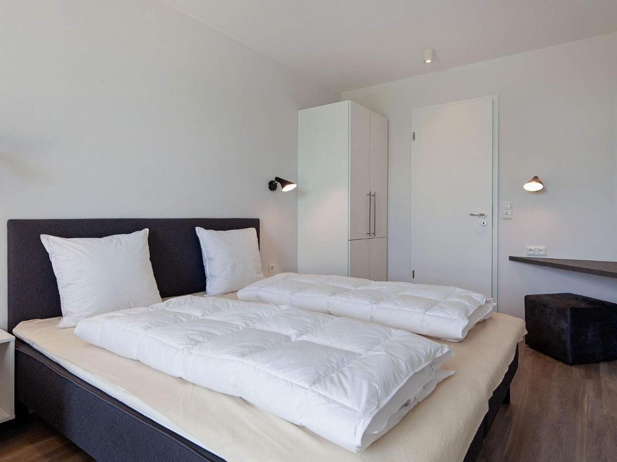 Apartment Xix *
